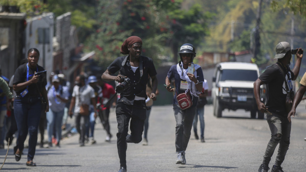 Kriminalne bande kontrolišu Haiti: Amerikanci za informacije o njima nude nagradu od tri miliona dolara