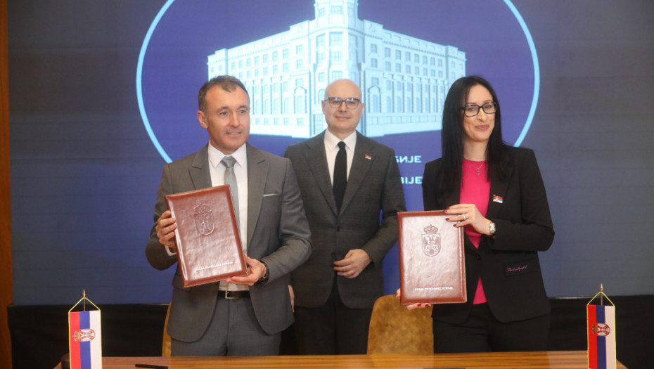 Potpisan sporazum o povećanju plata u lokalnim samoupravama