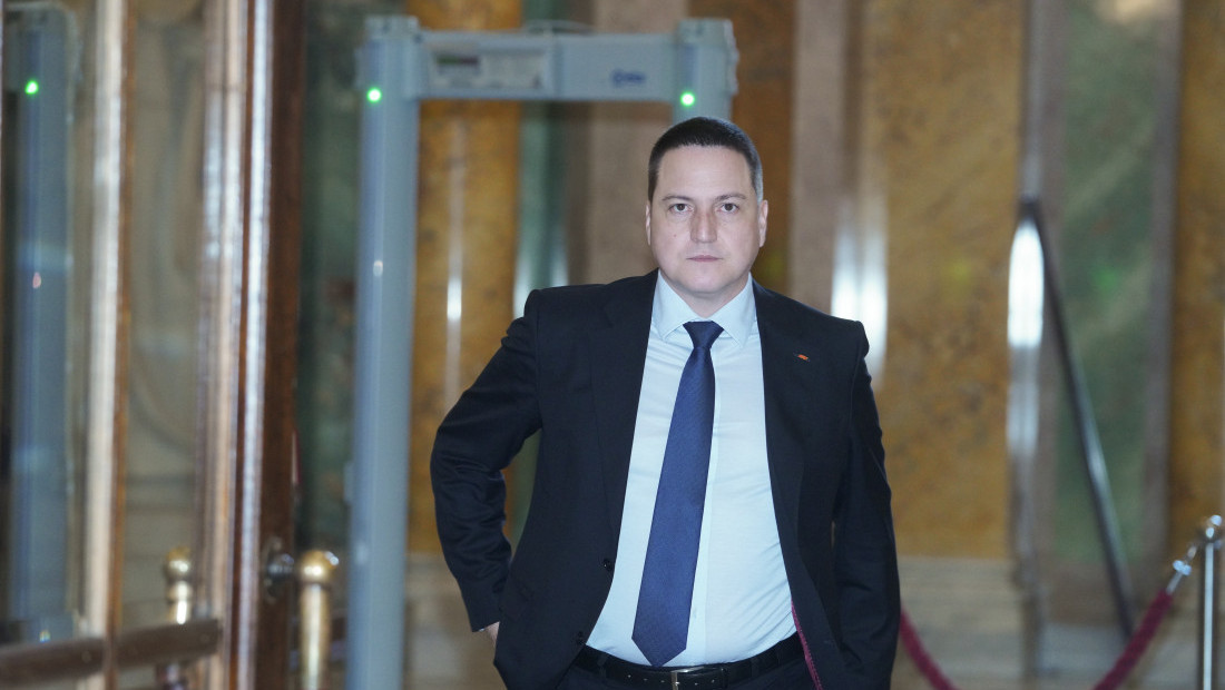 Branko Ružić posle isključenja iz SPS-a: "Iz stranke odlazim mirne savesti i čistog obraza"