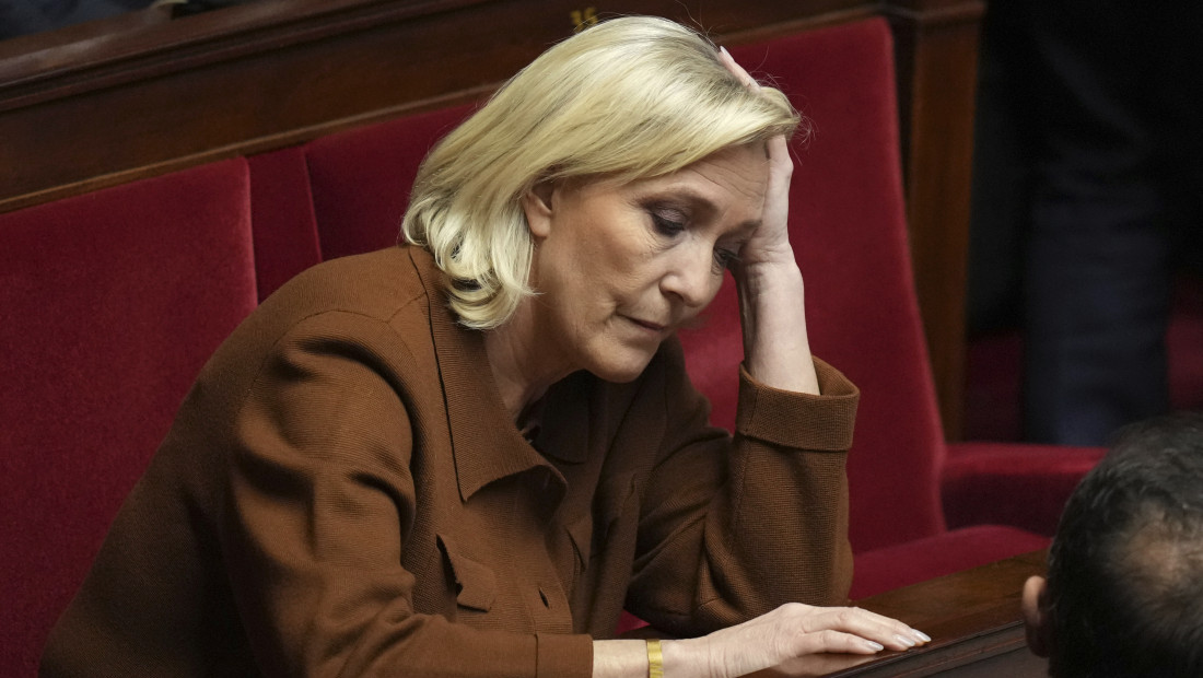 Francuski sindikati i nevladine organizacije podržaće Le Pen na skupu 12. aprila