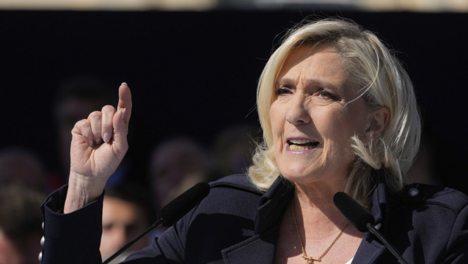 Marin Le Pen pozvala svoje pristalice da ustanu protiv "uzurpacije demokratije"