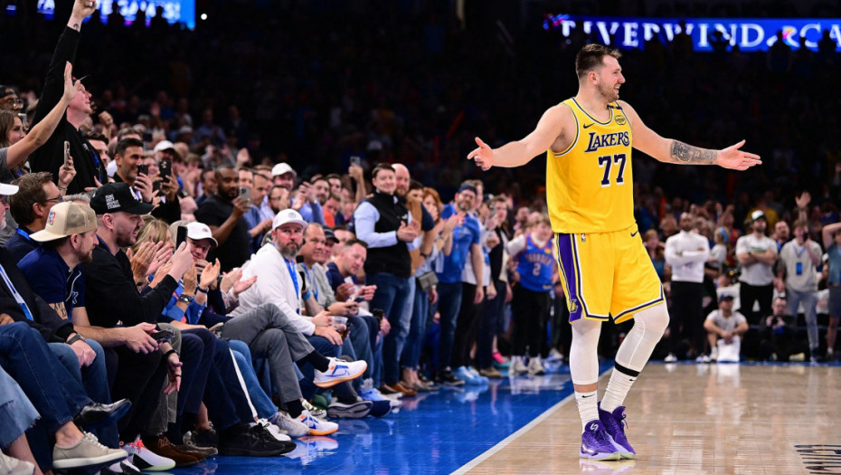 Oklahoma savladala Lejkerse uz pomoć fanova: Dončić isključen zbog svađe sa protivničkim navijačem