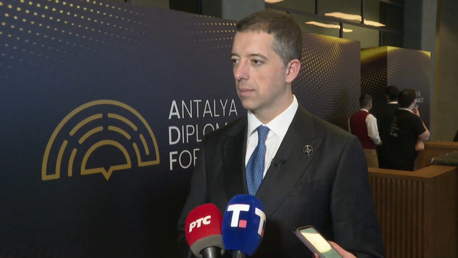 Đurić: Srbija zagovara povratak diplomatije kao puta za rešavanje problema