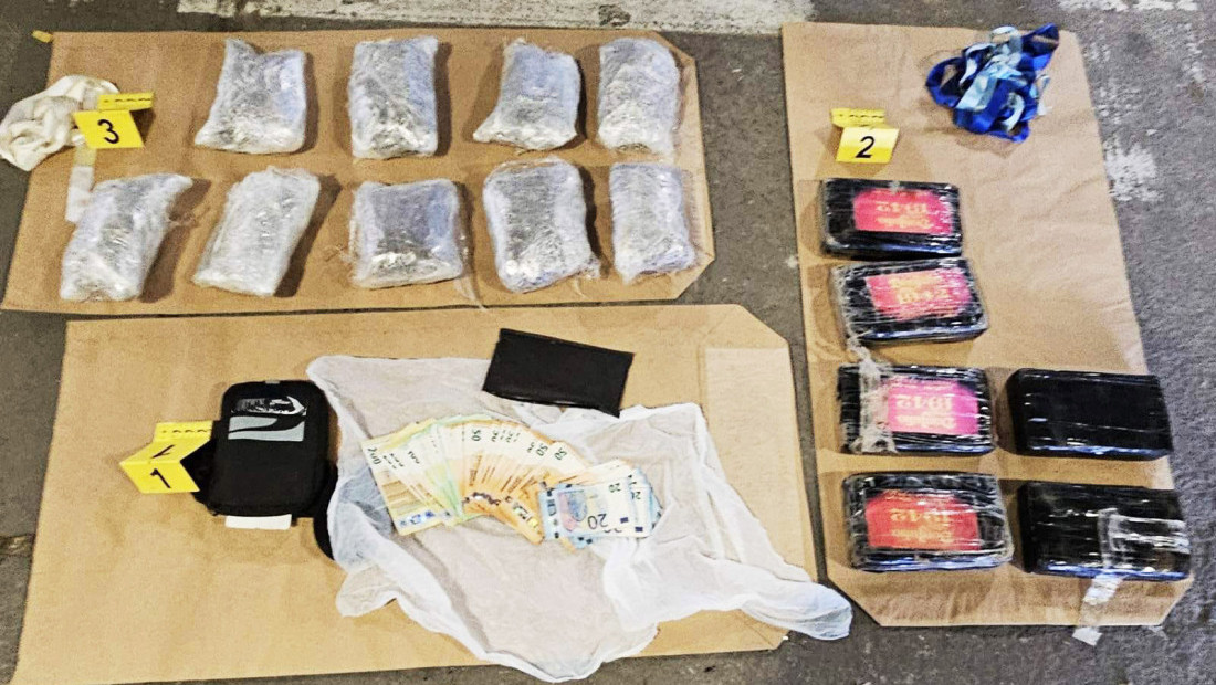 Policija u Novom Sadu zaplenila 7,8 kilograma kokaina, uhapšene tri osobe