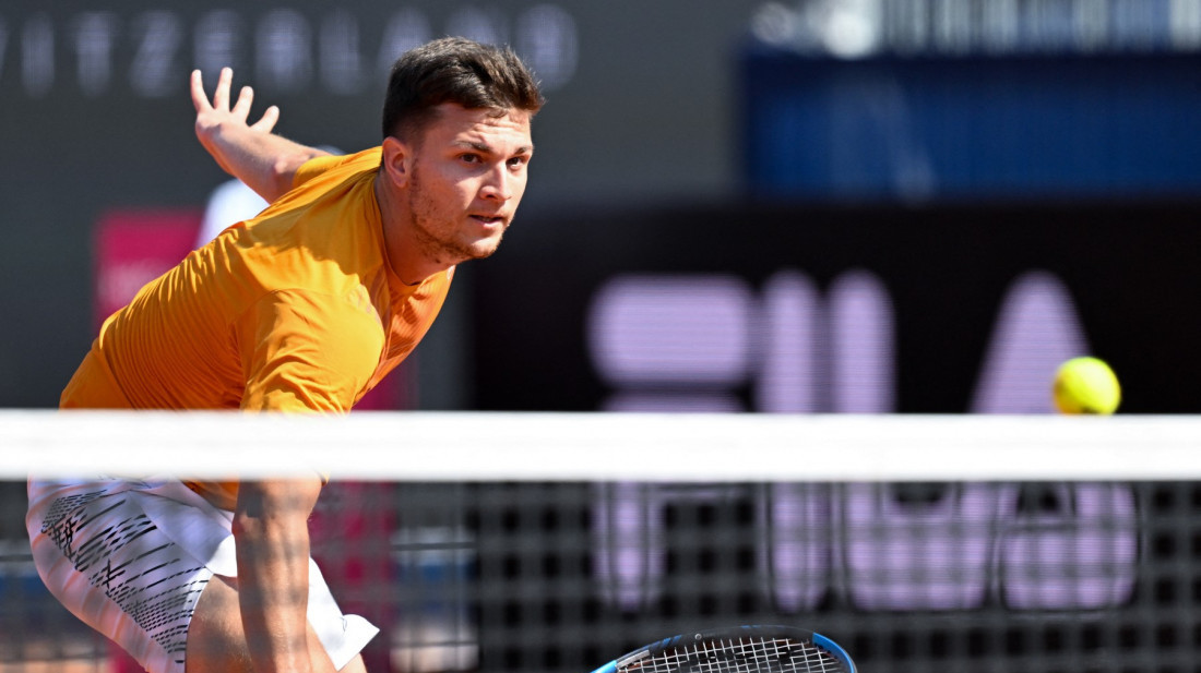 Kecmanović poražen od Poljaka Kamila Majhšaka na startu Majamija