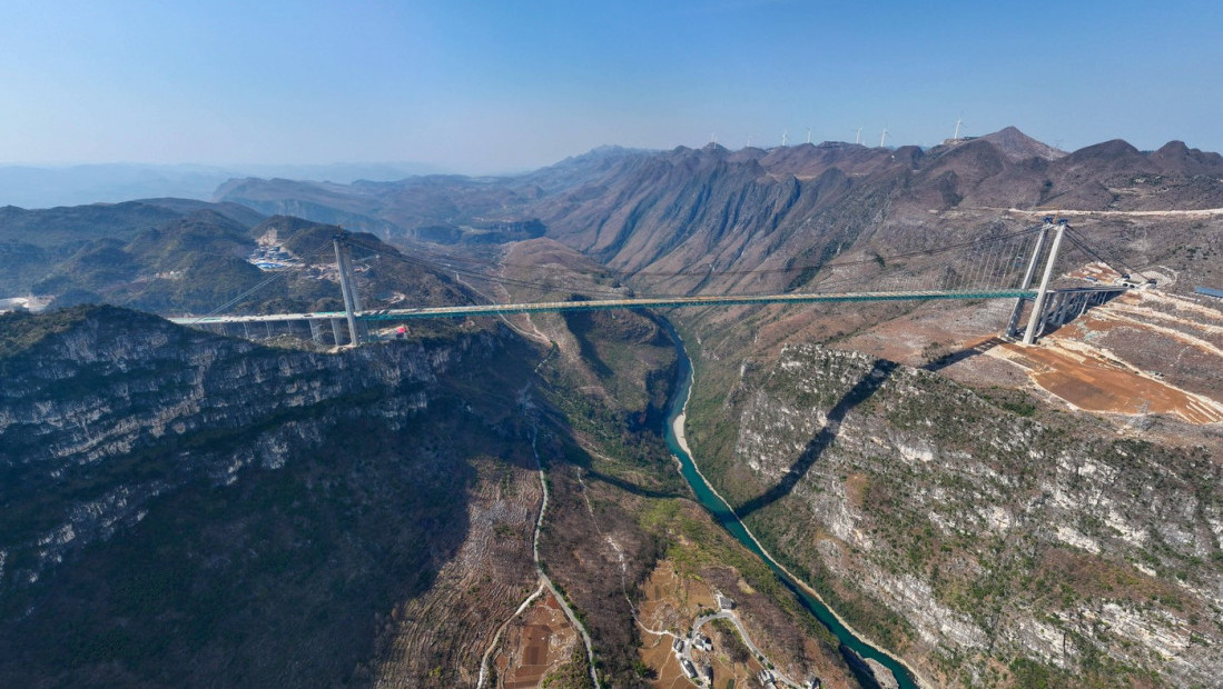 Kako će izgledati najviši most na svetu: Kina će ga ovoriti na leto i biće visok 625 metara (VIDEO)