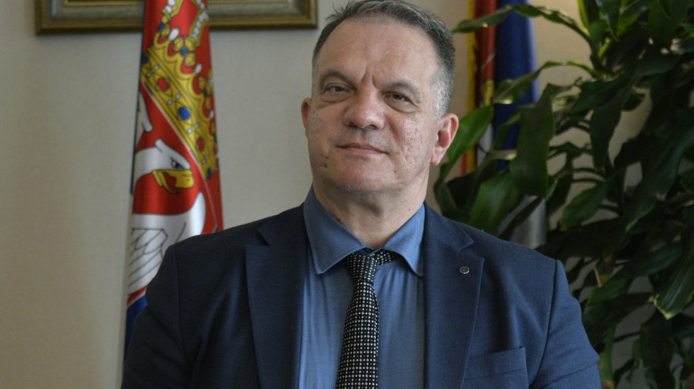 Ministar Stanković: Prvo treba nadoknaditi semestre i ispitne rokove, pa krenuti sa upisom studenata