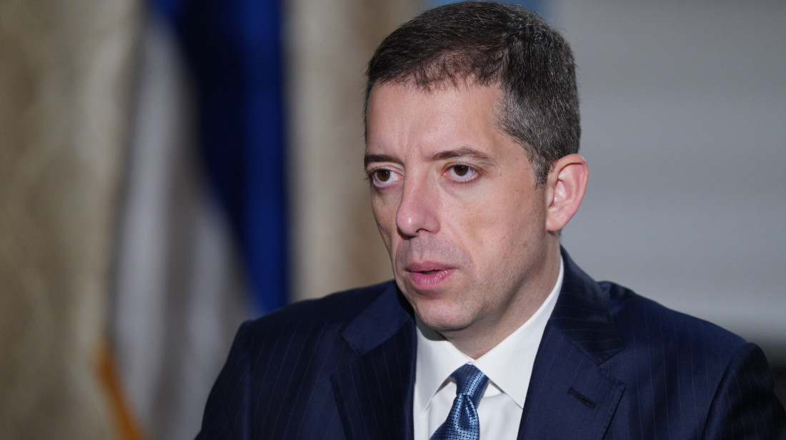 Đurić: Bećirovićeve optužbe protiv Vučića zvuče nadrealno
