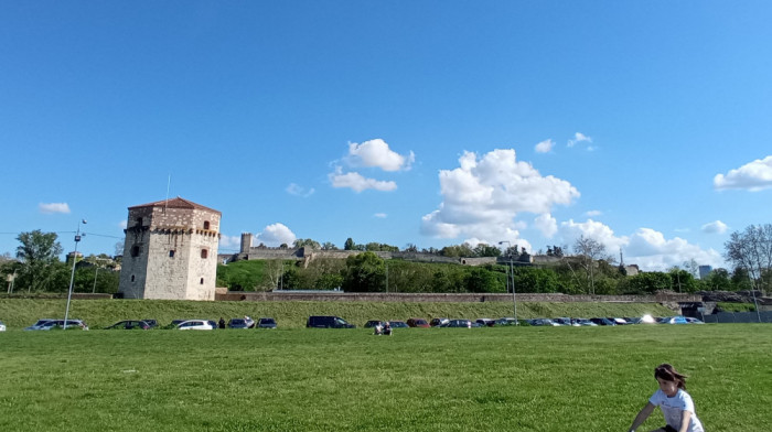 Danas sunčano i do 30 stepeni Celzijusa, ali stiže promena vremena