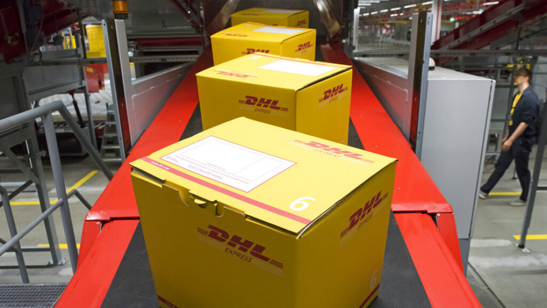 Posledica Trampovih tarifa: DHL obustavlja isporuku paketa u SAD vrednijih od 800 dolara