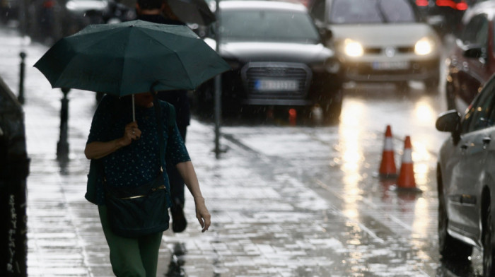 Upozorenje Republičkog hidrometeorološkog zavoda: Do 26. aprila pljuskovi, grmljavina i grad