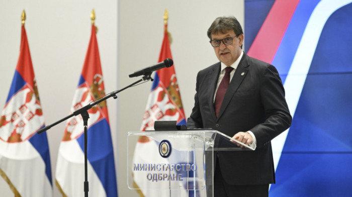 Gašić: Ponoš da odgovori zašto je uništavao Vojsku Srbije