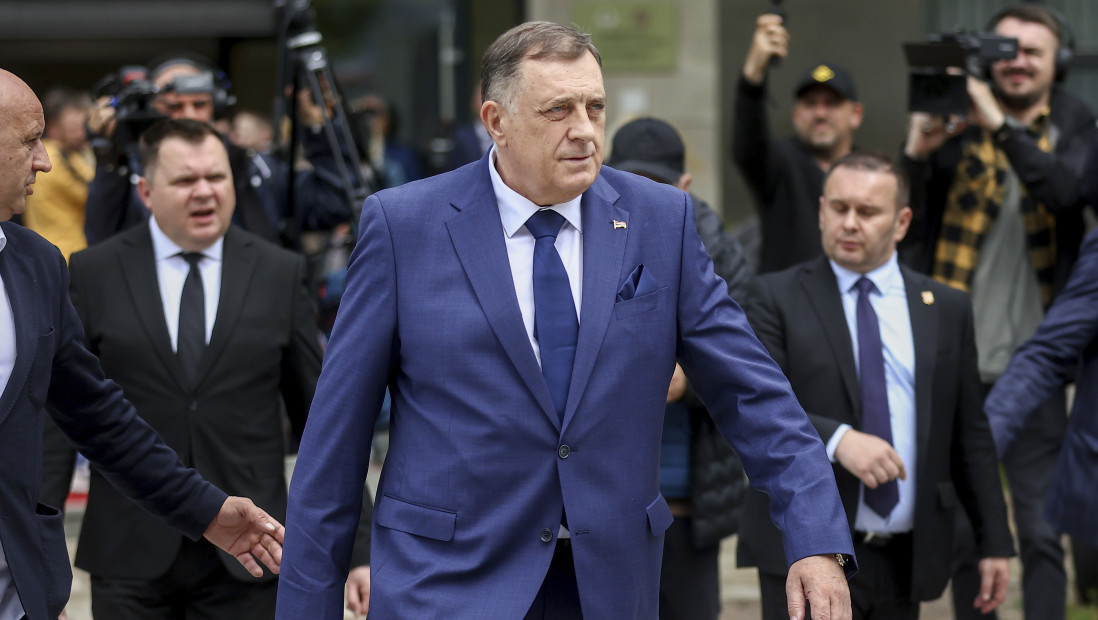 Dodik: Šmit je najplaćeniji uljez u Evropi