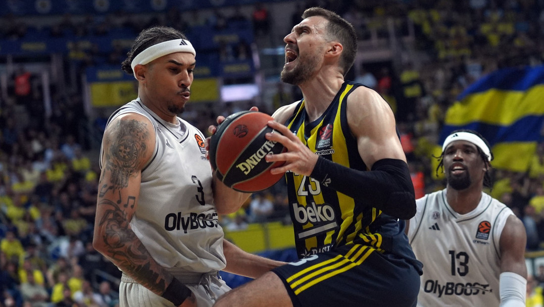Fenerbahče kuca na vrata fajnal-fora: Turski tim deklasirao Pariz za meč loptu