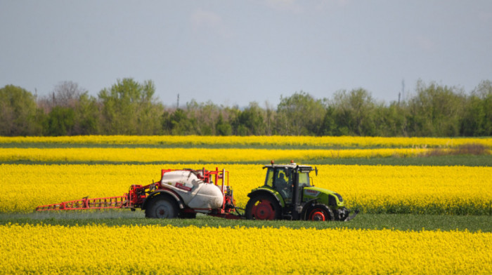 Poljoprivrednicima isplaćeno 100,7 milijardi dinara, realizovano 96 odsto planiranih podsticaja