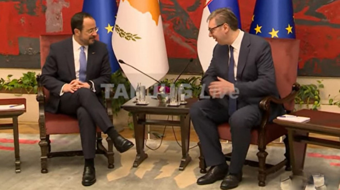 Sastanak Vučića i Hristodulidisa u Palati Srbija: "Srpski narod će uvek biti veoma zahvalan Kipranima"