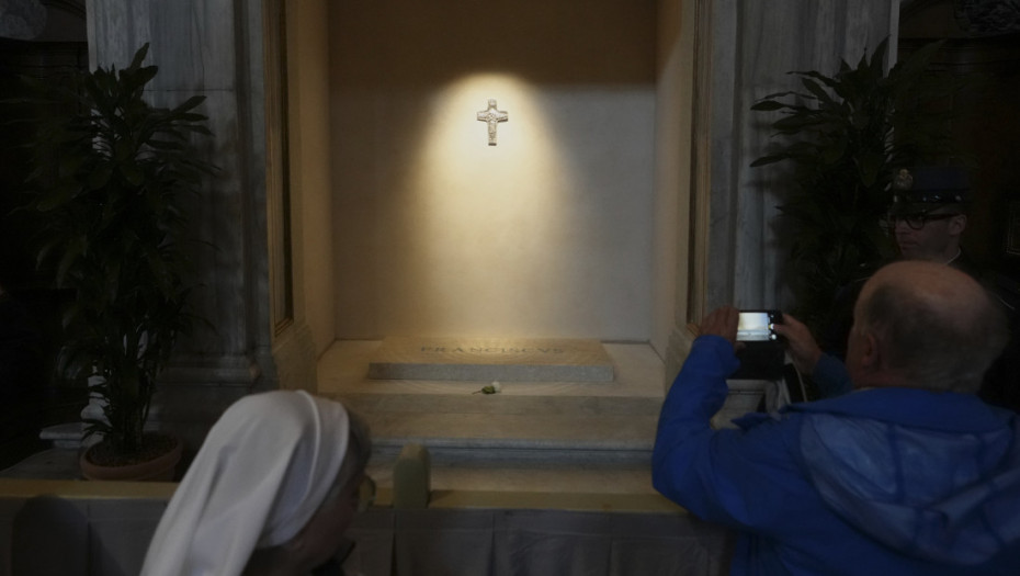 Objavljene fotografije groba pape Franje u rimskoj bazilici Santa Marija Mađore