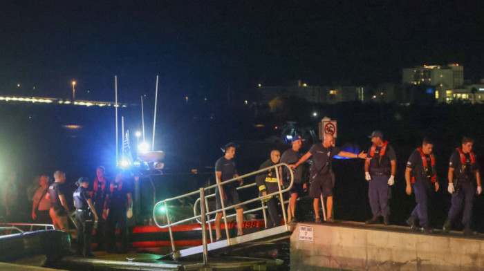 Sudar čamca i trajekta na Floridi: Više ljudi povređeno kod mosta Memorijal Kozvej