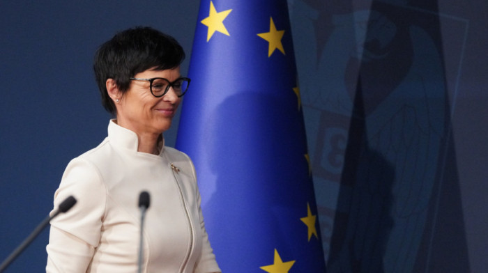 Kos: Ako Srbija ispuni uslove otvaranje Klastera 3 na jesen