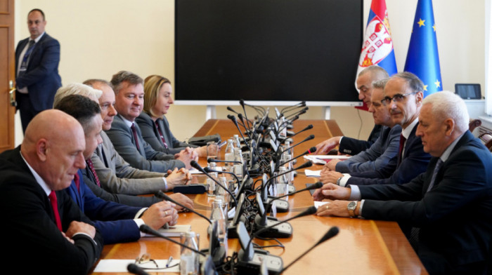Premijer Macut i rektor o krizi na univerzitetima: Na sastanku razmenjene informacije o stanju na fakultetima