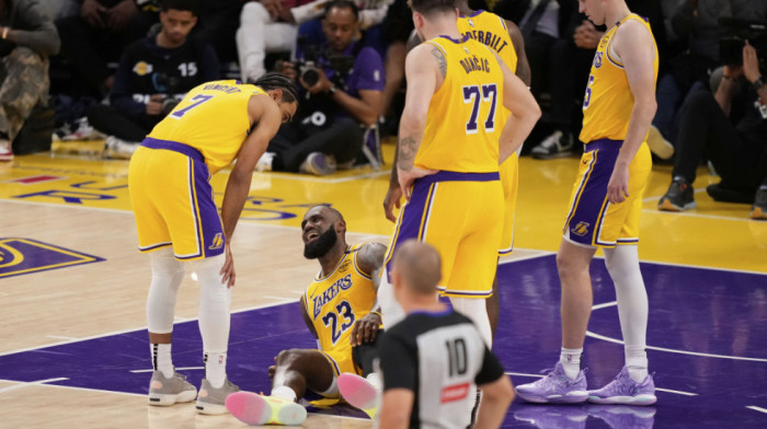 LA Lejkersi neslavno završili NBA sezonu: Minesota poslala Dončića na godišnji odmor