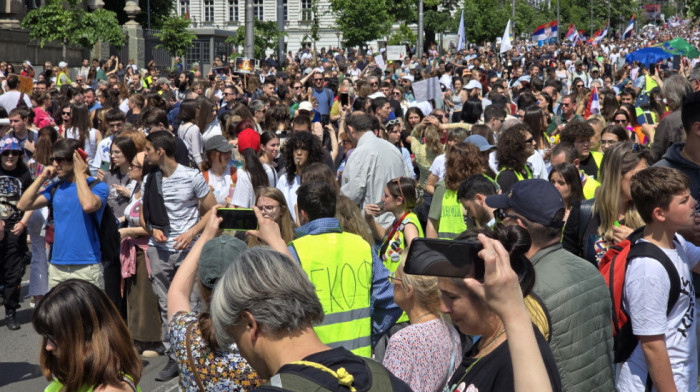 Studenti u blokadi traže vanredne izbore: Vlast poručuje da nema razloga za to, deo opozicije podržao predlog