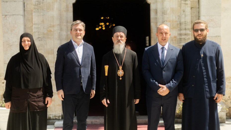 Selaković: Opredeljeno 20 miliona dinara za promenu krova manastira Mileševa