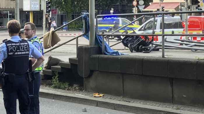 Napad nožem u Minhenu: Žena ranila nekoliko prolaznika pre nego što je ubila policija