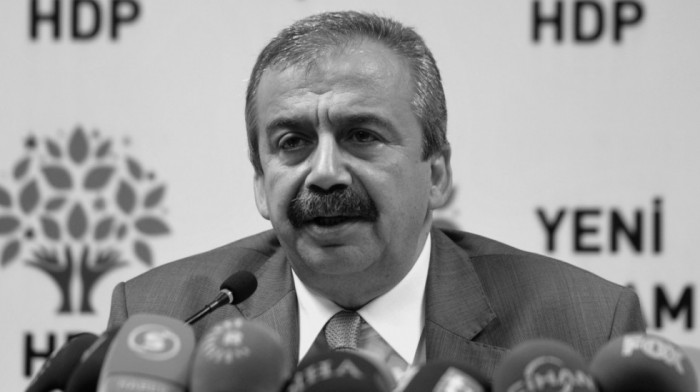 Preminuo turski prokurdski političar Siri Sureja Onder