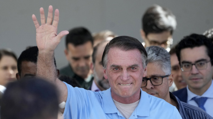 Bolsonaro otpušten iz bolnice u Braziliji nakon što je bio podvrgnut operaciji stomaka