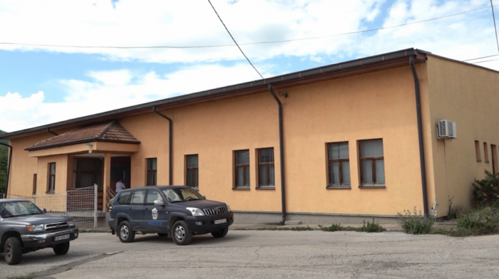Kosovska agencija za privatizaciju zauzela prostorije JP "Srbija šume" u Leposaviću
