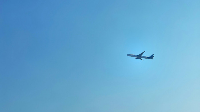 Prinudno sletanje u Turskoj: Grom pogodio rep aviona, pilot preusmerio let na aerodrom Elazig