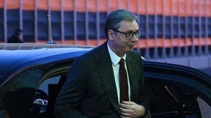 Vučić pozvao građane da prisustvuju velikom narodnom skupu u Nišu 17. maja