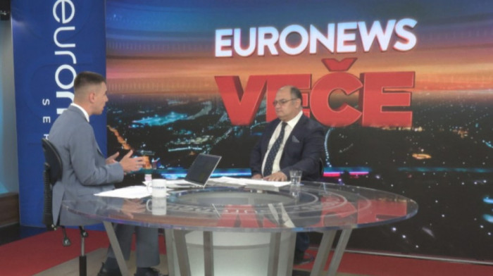 "Srbija ne zatvara nijedna vrata": Kakvu će korist imati srpska ekonomija od razgovora Vučića sa Sijem i Putinom