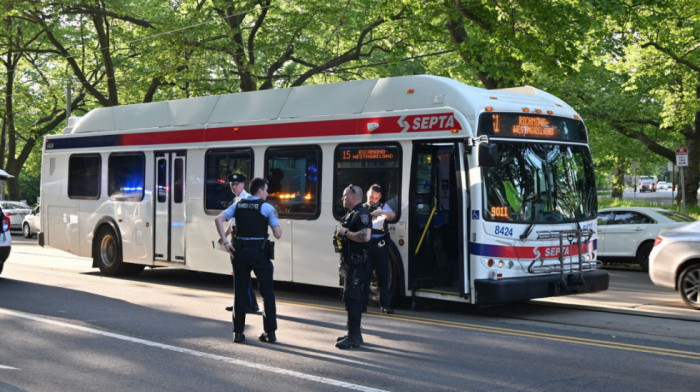 Pucnjava u gradskom autobusu u Filadelfiji: Povređene četiri osobe, napadač pobegao
