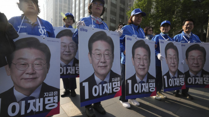 Počela kampanja za predsedničke izbore u Južnoj Koreji: Ko je favorit?