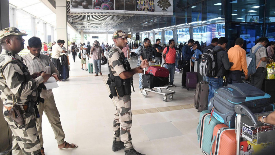 Indija ponovo otvara 32 aerodroma, nakon primirja sa Pakistanom