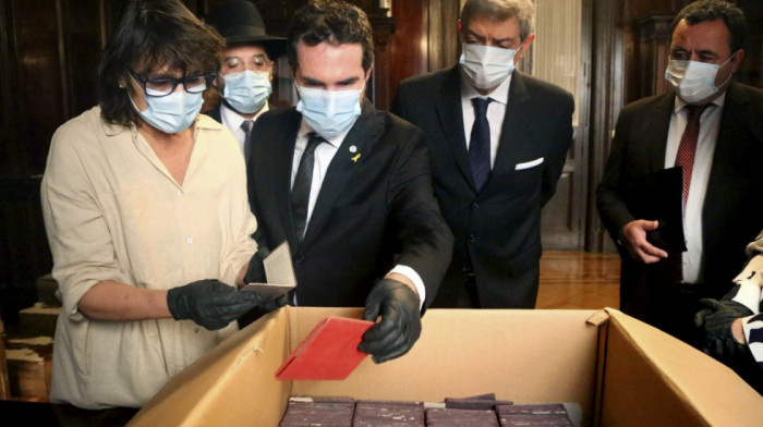 Misteriozna nacistička pošiljka iz Japana otkrivena decenijama kasnije u argentinskom sudu