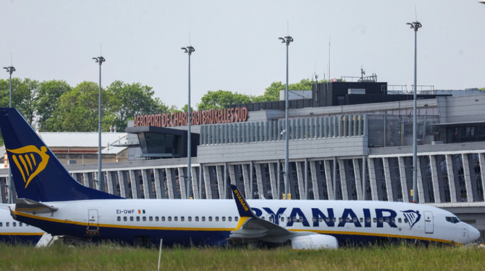 Saobraćaj na aerodromu Šarlroa u Belgiji obustavljen zbog dojave o bombi