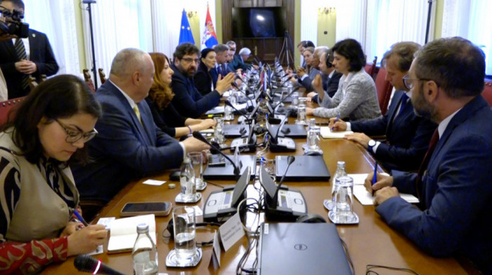 Sastanak opozicionih poslanika sa predsednikom Evropskog saveta Koštom