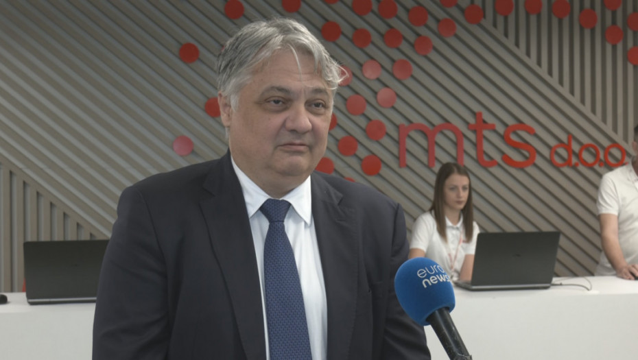 Lučić: Razgovaraću sa administracijom SAD o rešavanju problema Telekoma na KiM