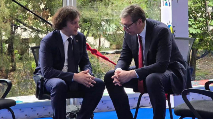 Vučić sa Kobahidzeom o izazovima sa kojima se suočavaju Srbija i Gruzija