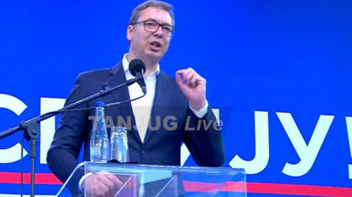 Obraćanje Vučića sa skupa u Nišu: Ovde su 21. marta neki pokušali da ukinu demokratiju i zauvek uvedu teror