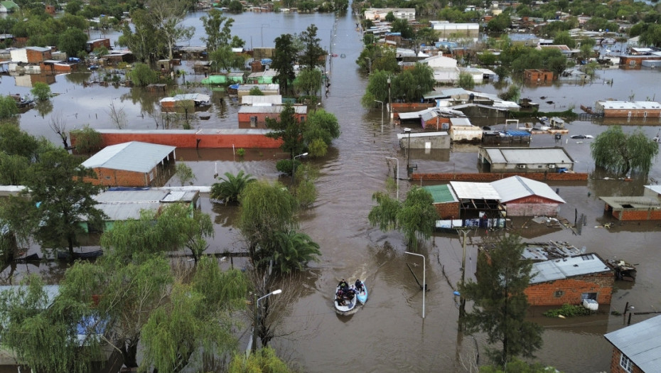 Velike poplave u Argentini: Više od 2.000 ljudi dobilo naređenje za evakuaciju