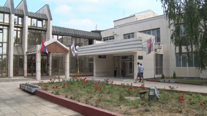 Svi fakulteti Univerziteta u Kragujevcu od danas počinju sa radom, Elektronsk fakultet u Nišu počinje nadoknadu nastave