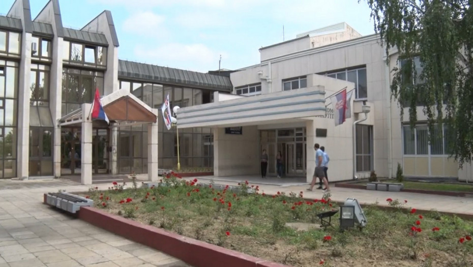 Svi fakulteti Univerziteta u Kragujevcu od danas počinju sa radom, Elektronsk fakultet u Nišu počinje nadoknadu nastave