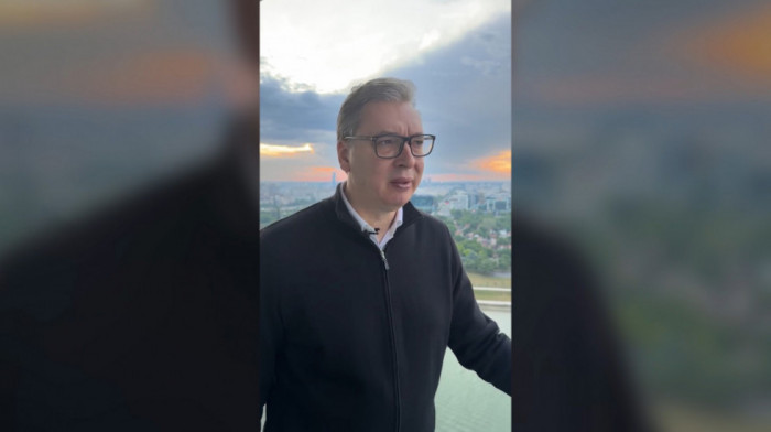 "Samo rad i rezultate rada niko ne može da nam oduzme", Vučić se oglasio sa Kule u Beogradu na vodi