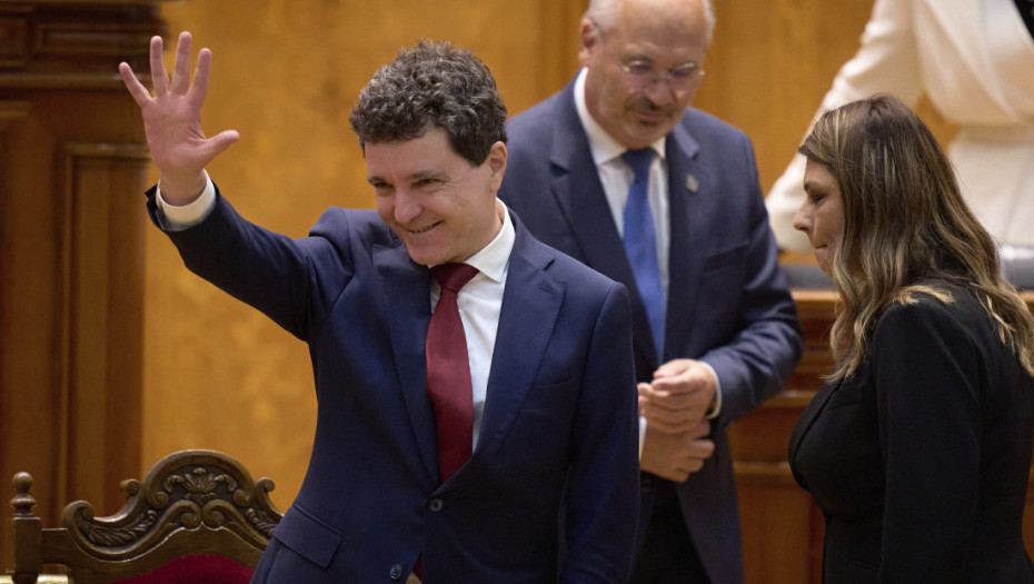 Novoizabrani rumunski predsednik Nikušor Dan položio zakletvu