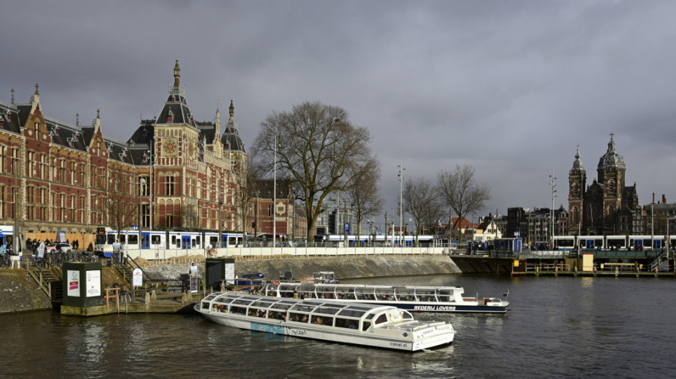 Amsterdam zabranio reklamiranje mesa i fosilnih goriva: Kozmetička mera ili ograničenje komercijalne slobode kompanija?