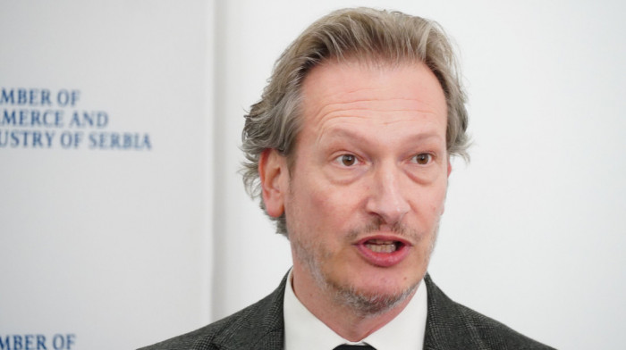 Vesović: E-mobilnost tema koju Srbija mora da prepozna, važan dijalog sa svim akterima